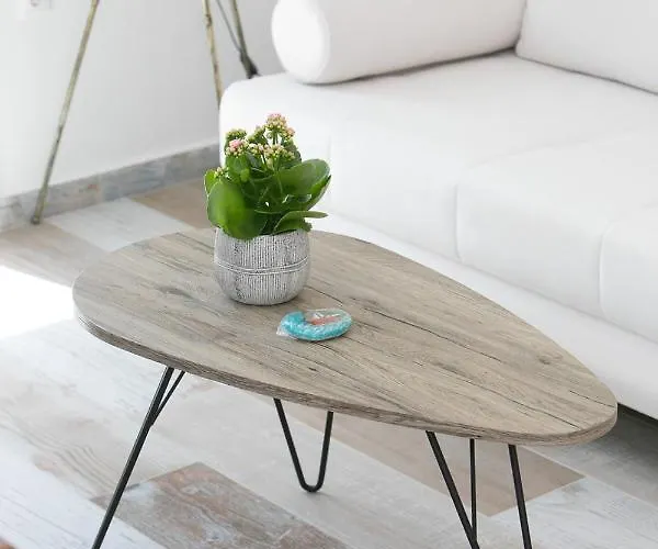 Mnp Διαμέρισμα Εγκαρές